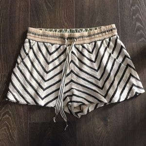 Stripped shorts
